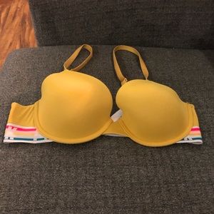 Pink by VS bra